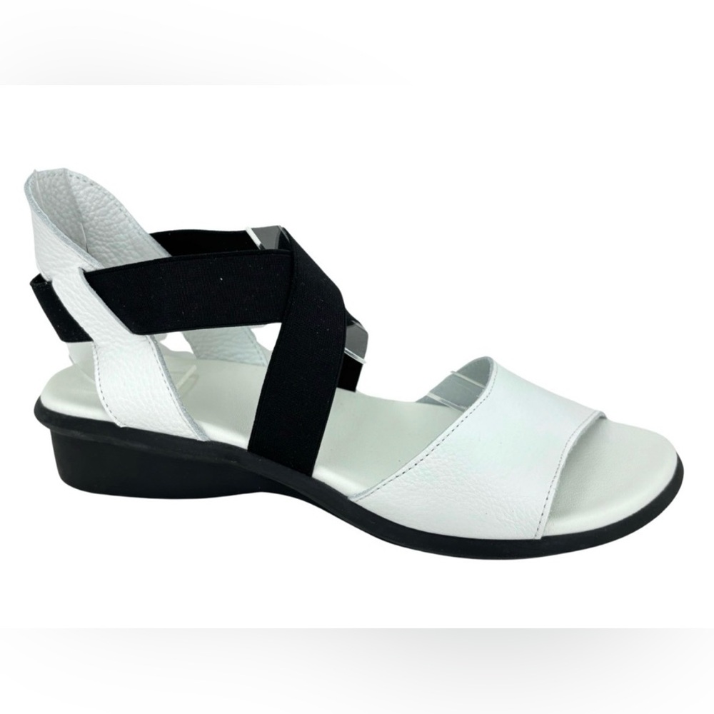Larche Satia Maha White Leather Slingback Sandals with Black Elastic Straps